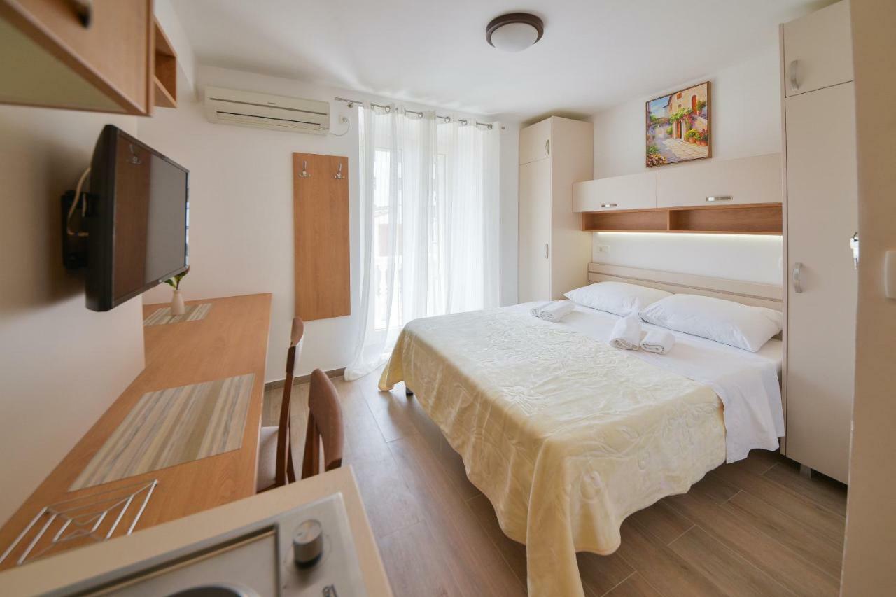 Apartmani Ljubo Rafailovic 2 Rafajlovići Kültér fotó